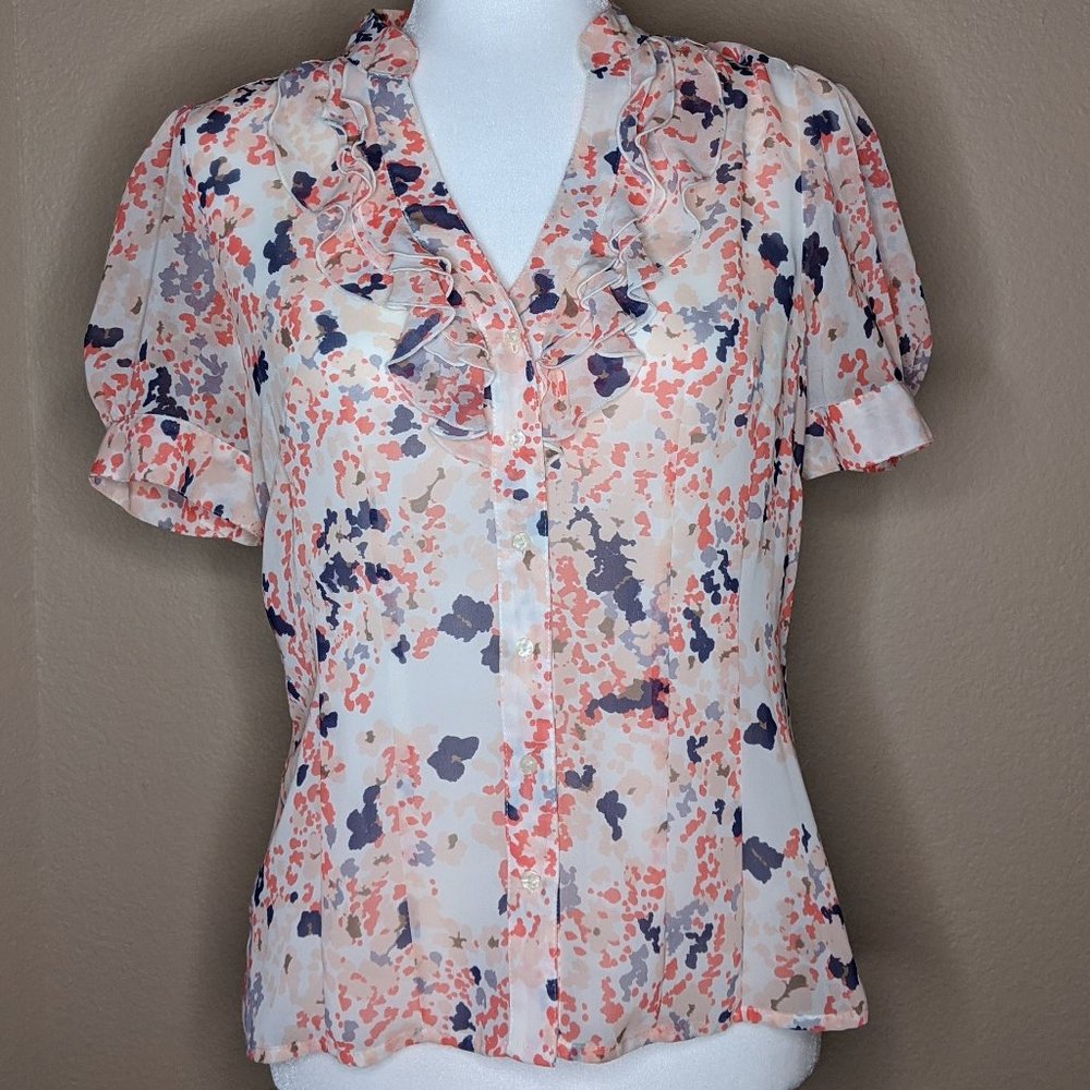 ELLE Ruffle-collar Blouse